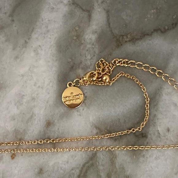 kate spade Minnie Mouse necklace - Picture 2 of 6